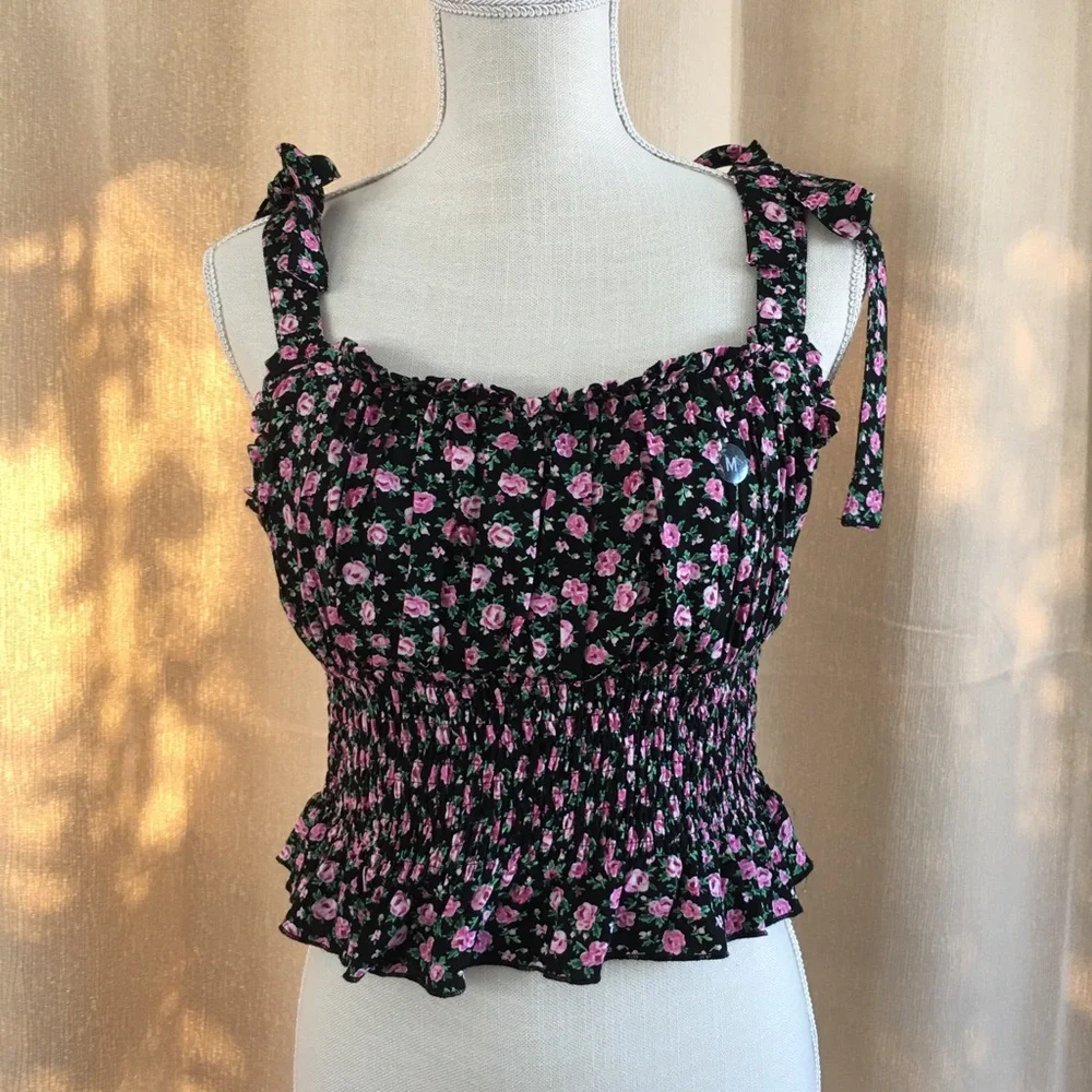 NWT! PacSun, Lottie Moss, Black Top with Pink Rose Floral Print - Picture 1 of 9